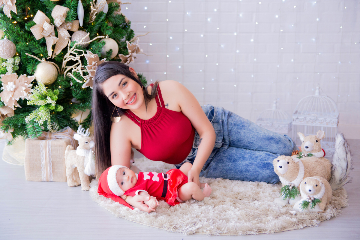 acompanhamento mensal de bebe caxias do sul figurino cenario tematico  personagem foto infantil serra gaucha fotografia familia mundo azul rosa ensaio fotografico crianca newborn baby menino menina smash the cake esmague o bolo banheira urso circo