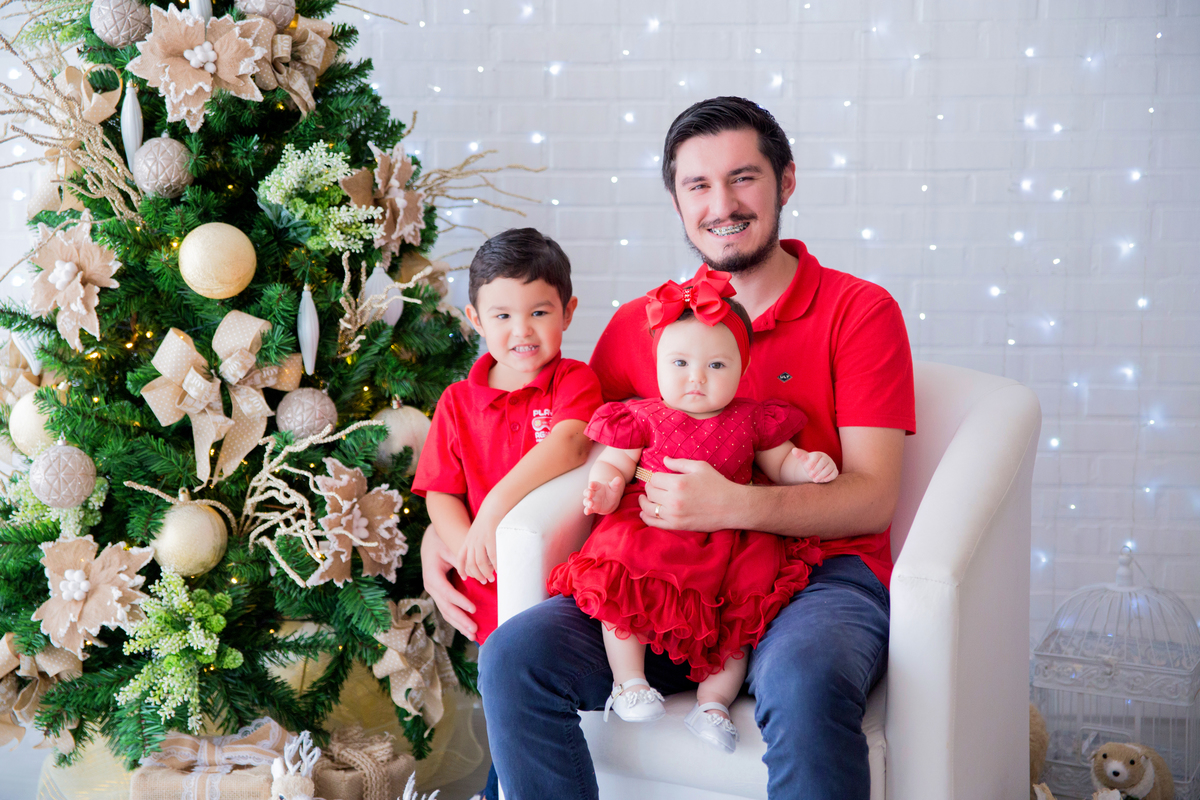 acompanhamento mensal de bebe caxias do sul figurino cenario tematico  personagem foto infantil serra gaucha fotografia familia mundo azul rosa ensaio fotografico crianca newborn baby menino menina smash the cake esmague o bolo banheira urso circo