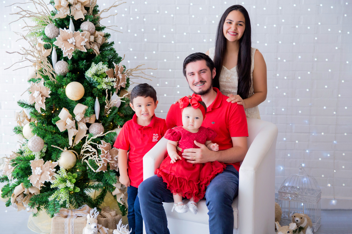 acompanhamento mensal de bebe caxias do sul figurino cenario tematico  personagem foto infantil serra gaucha fotografia familia mundo azul rosa ensaio fotografico crianca newborn baby menino menina smash the cake esmague o bolo banheira urso circo