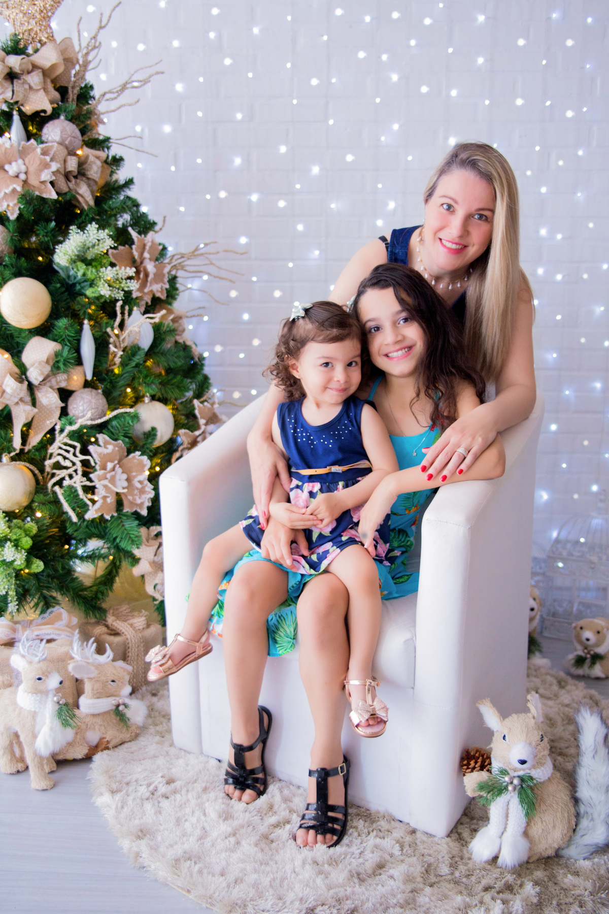 acompanhamento mensal de bebe caxias do sul figurino cenario tematico  personagem foto infantil serra gaucha fotografia familia mundo azul rosa ensaio fotografico crianca newborn baby menino menina smash the cake esmague o bolo banheira urso circo