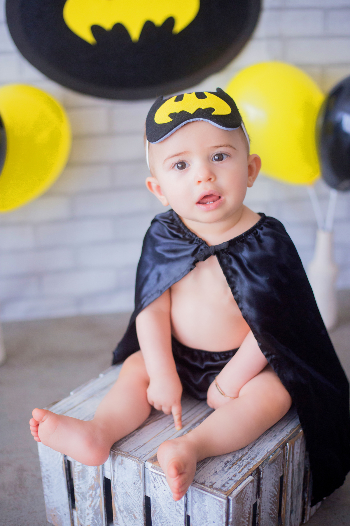 acompanhamento mensal de bebe caxias do sul figurino cenario tematico  personagem foto infantil serra gaucha fotografia familia mundo azul rosa ensaio fotografico crianca newborn baby menino menina smash the cake esmague o bolo banheira urso circo