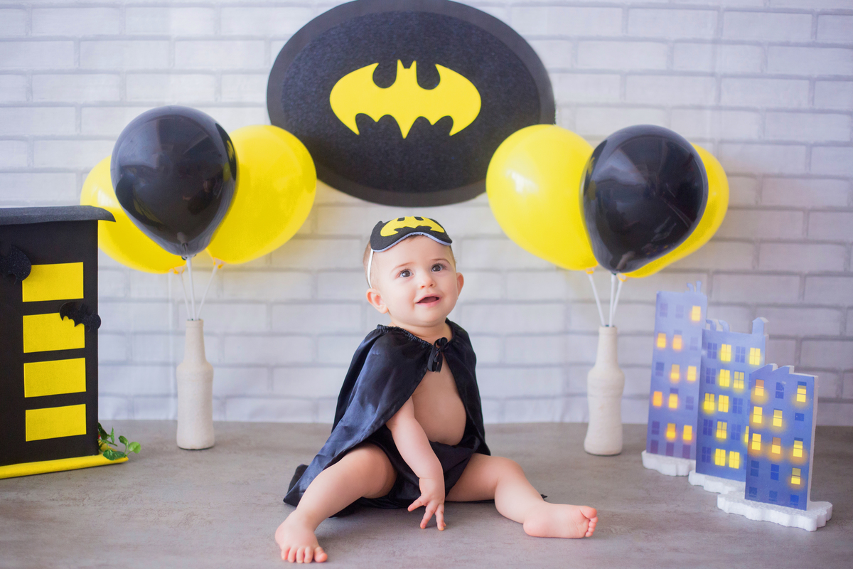 acompanhamento mensal de bebe caxias do sul figurino cenario tematico  personagem foto infantil serra gaucha fotografia familia mundo azul rosa ensaio fotografico crianca newborn baby menino menina smash the cake esmague o bolo banheira urso circo
