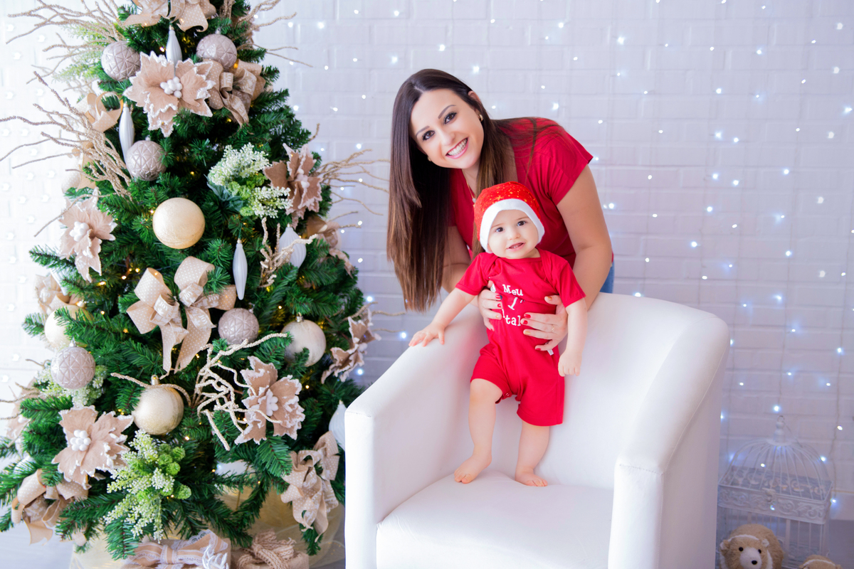 acompanhamento mensal de bebe caxias do sul figurino cenario tematico  personagem foto infantil serra gaucha fotografia familia mundo azul rosa ensaio fotografico crianca newborn baby menino menina smash the cake esmague o bolo banheira urso circo