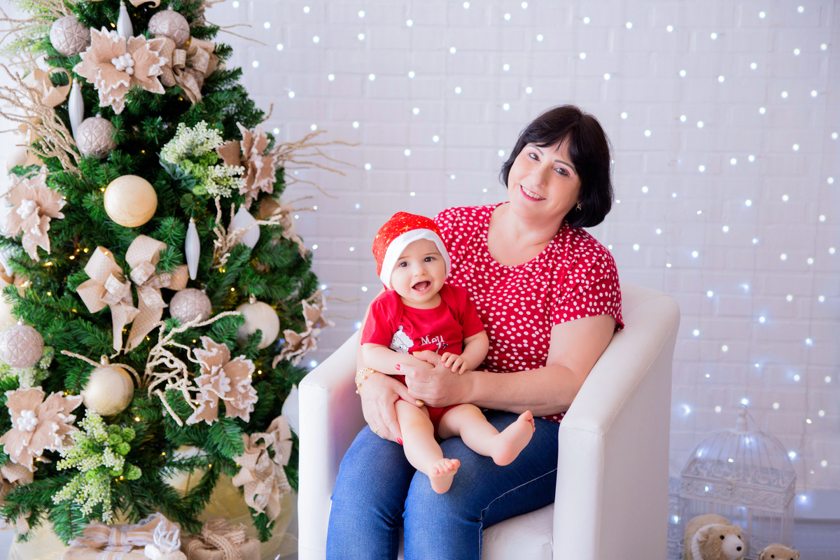 acompanhamento mensal de bebe caxias do sul figurino cenario tematico  personagem foto infantil serra gaucha fotografia familia mundo azul rosa ensaio fotografico crianca newborn baby menino menina smash the cake esmague o bolo banheira urso circo