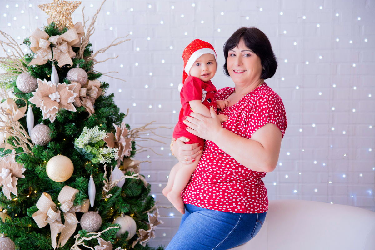 acompanhamento mensal de bebe caxias do sul figurino cenario tematico  personagem foto infantil serra gaucha fotografia familia mundo azul rosa ensaio fotografico crianca newborn baby menino menina smash the cake esmague o bolo banheira urso circo