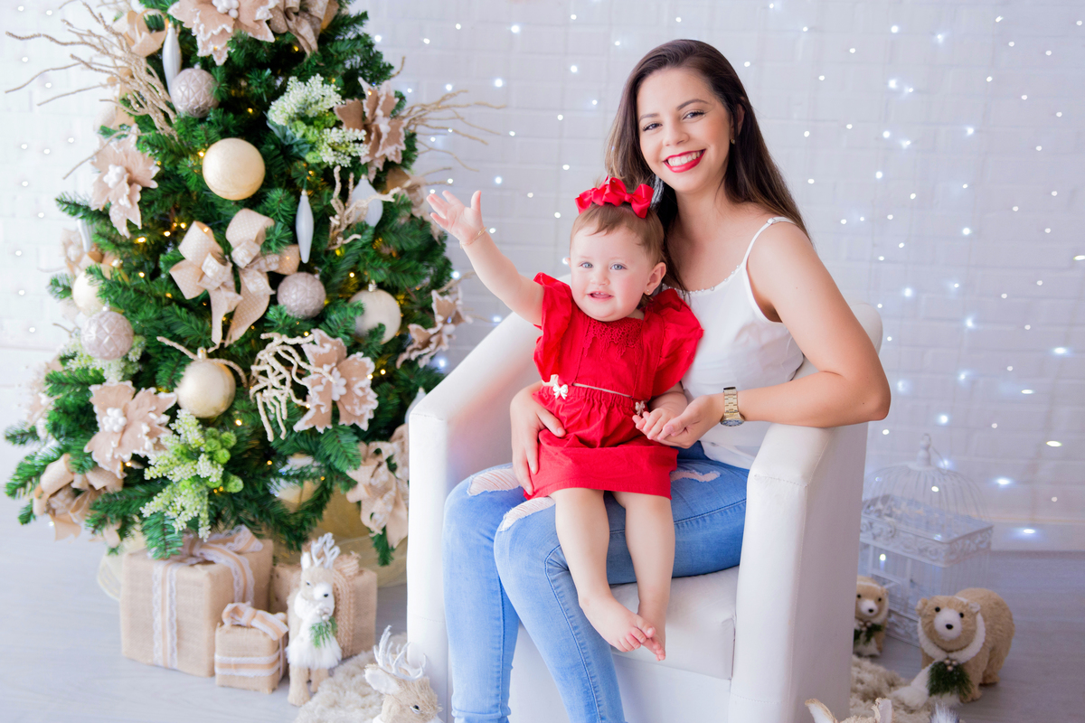 acompanhamento mensal de bebe caxias do sul figurino cenario tematico  personagem foto infantil serra gaucha fotografia familia mundo azul rosa ensaio fotografico crianca newborn baby menino menina smash the cake esmague o bolo banheira urso circo