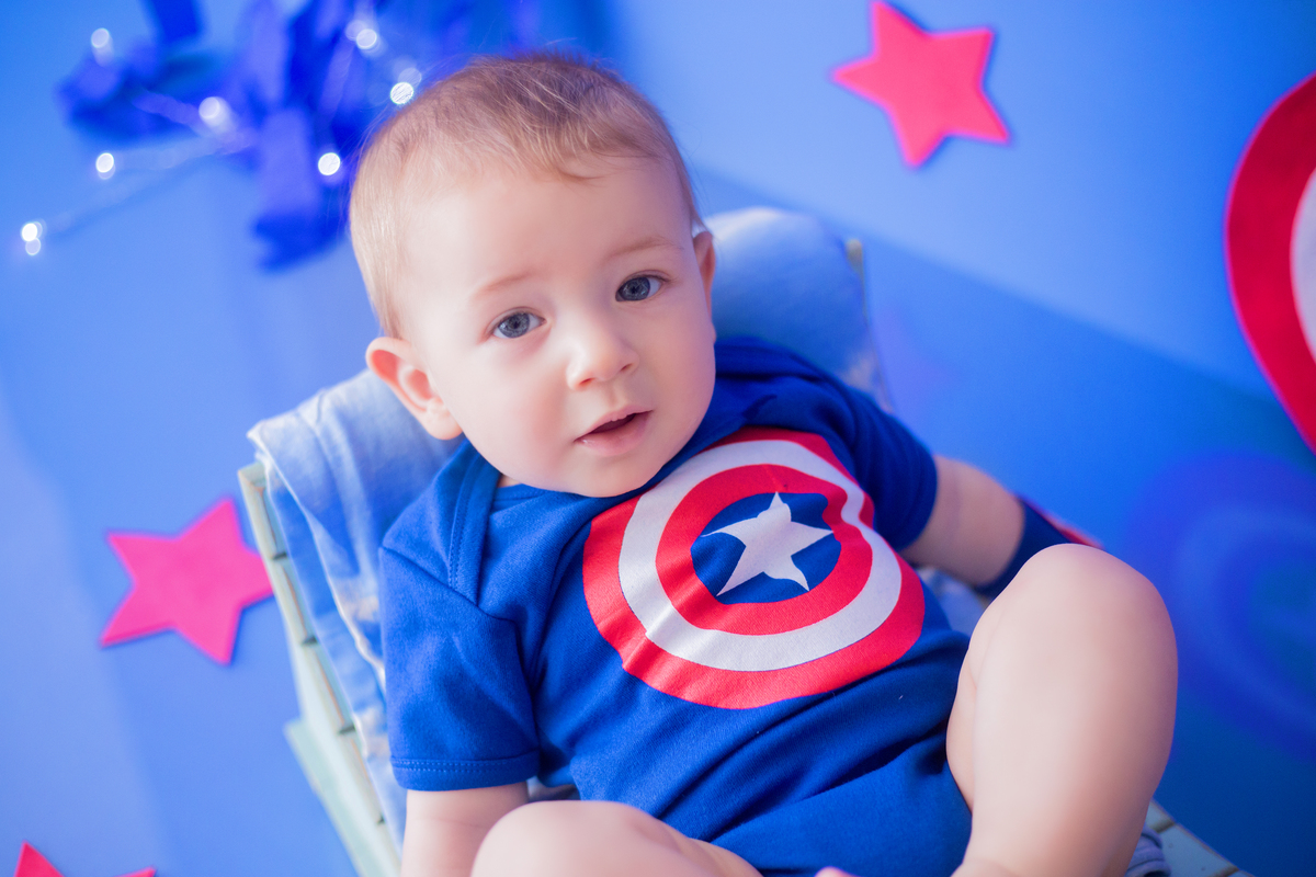 acompanhamento mensal de bebe caxias do sul figurino cenario tematico  personagem foto infantil serra gaucha fotografia familia mundo azul rosa ensaio fotografico crianca newborn baby menino menina smash the cake esmague o bolo banheira urso circo