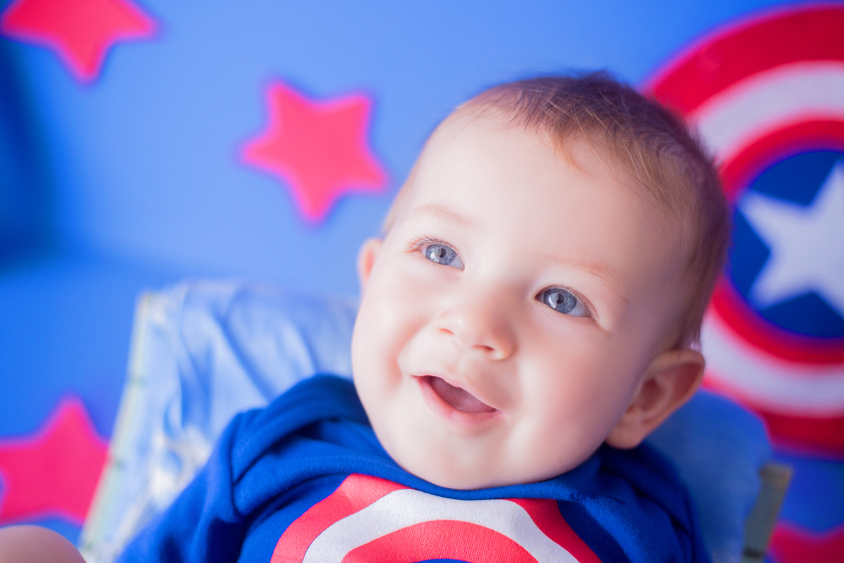 acompanhamento mensal de bebe caxias do sul figurino cenario tematico  personagem foto infantil serra gaucha fotografia familia mundo azul rosa ensaio fotografico crianca newborn baby menino menina smash the cake esmague o bolo banheira urso circo