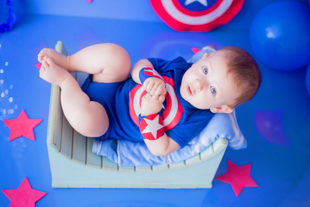 acompanhamento mensal de bebe caxias do sul figurino cenario tematico  personagem foto infantil serra gaucha fotografia familia mundo azul rosa ensaio fotografico crianca newborn baby menino menina smash the cake esmague o bolo banheira urso circo