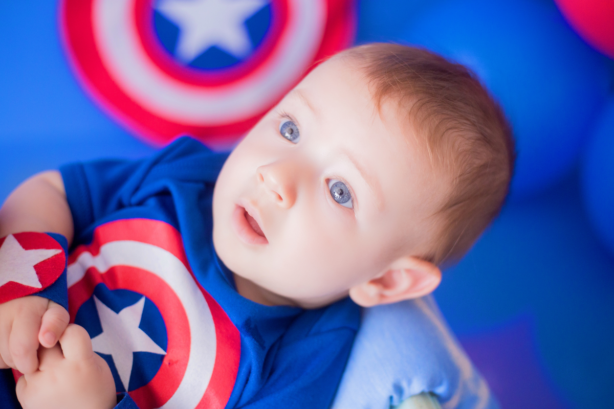 acompanhamento mensal de bebe caxias do sul figurino cenario tematico  personagem foto infantil serra gaucha fotografia familia mundo azul rosa ensaio fotografico crianca newborn baby menino menina smash the cake esmague o bolo banheira urso circo