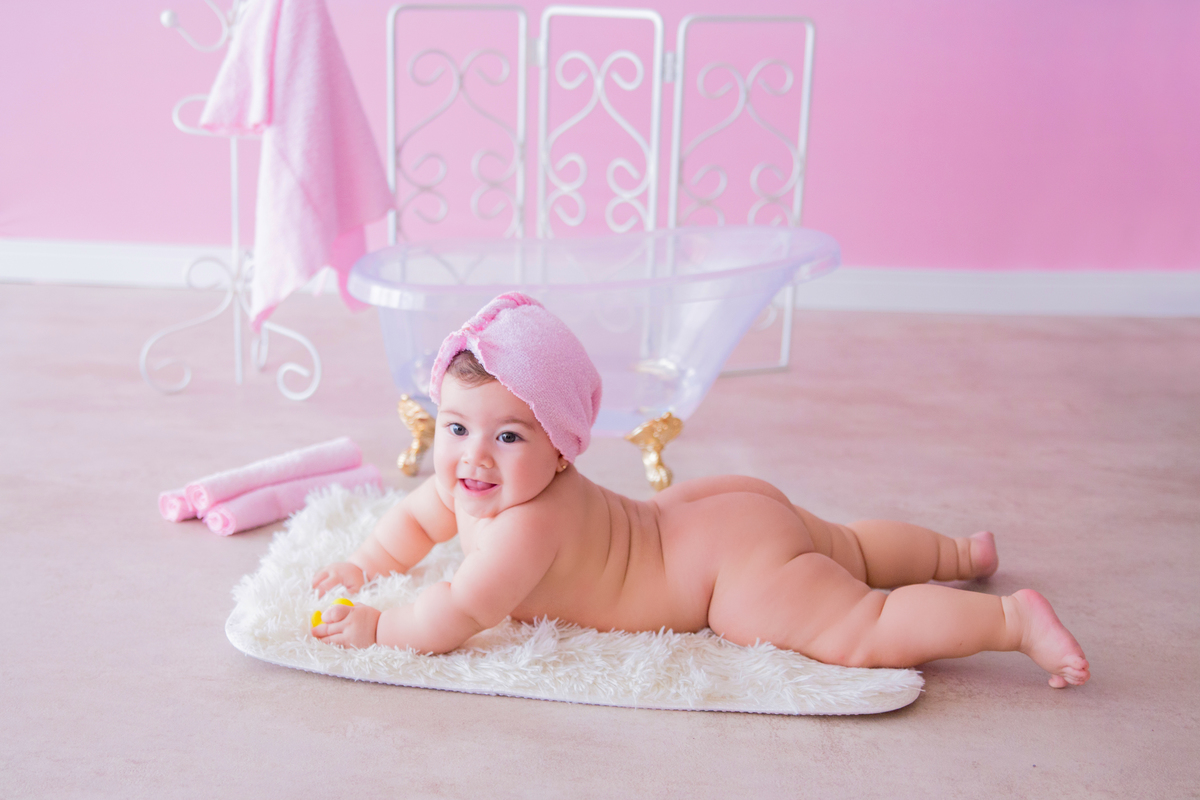 acompanhamento mensal de bebe caxias do sul figurino cenario tematico  personagem foto infantil serra gaucha fotografia familia mundo azul rosa ensaio fotografico crianca newborn baby menino menina smash the cake esmague o bolo banheira urso circo