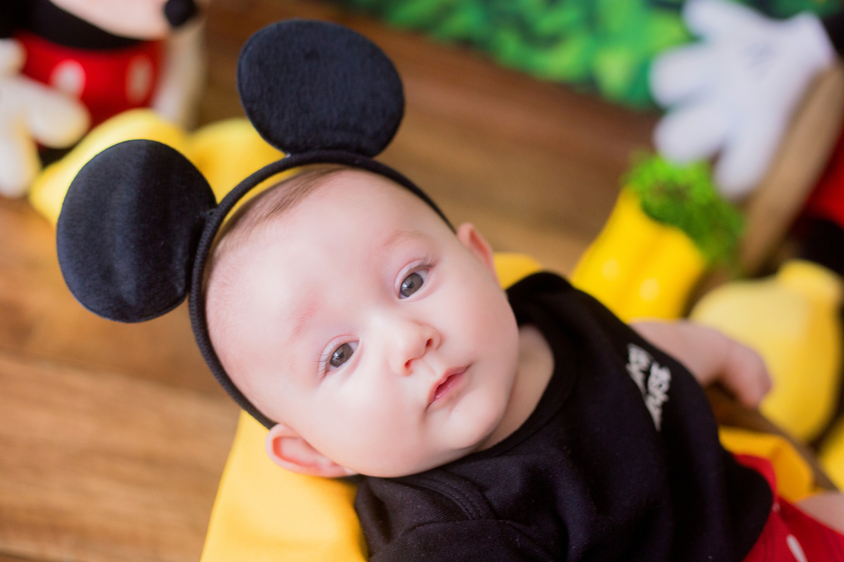 acompanhamento mensal de bebe caxias do sul figurino cenario tematico  personagem foto infantil serra gaucha fotografia familia mundo azul rosa ensaio fotografico crianca newborn baby menino menina smash the cake esmague o bolo banheira urso circo