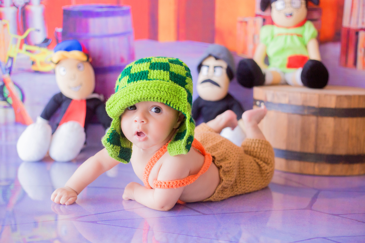 acompanhamento mensal de bebe caxias do sul figurino cenario tematico  personagem foto infantil serra gaucha fotografia familia mundo azul rosa ensaio fotografico crianca newborn baby menino menina smash the cake esmague o bolo banheira urso circo