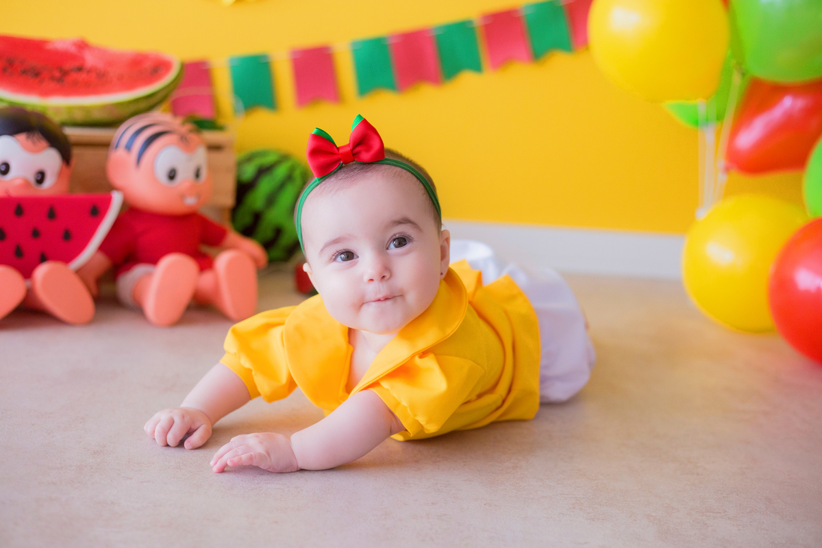 acompanhamento mensal de bebe caxias do sul figurino cenario tematico  personagem foto infantil serra gaucha fotografia familia mundo azul rosa ensaio fotografico crianca newborn baby menino menina smash the cake esmague o bolo banheira urso circo