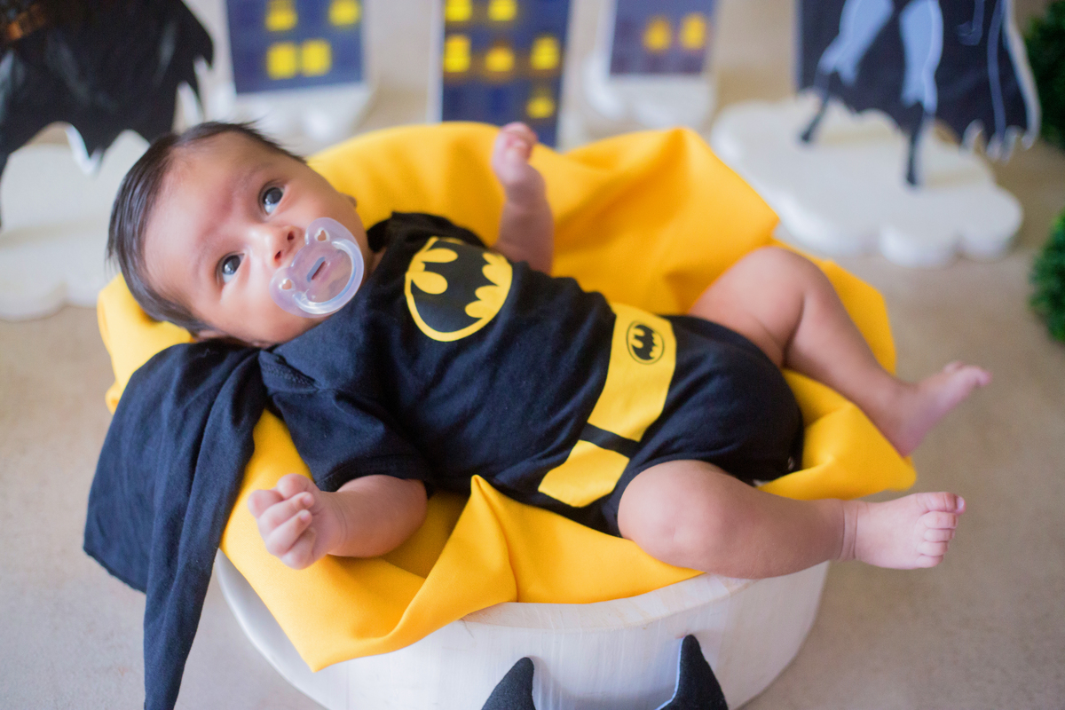 acompanhamento mensal de bebe caxias do sul figurino cenario tematico  personagem foto infantil serra gaucha fotografia familia mundo azul rosa ensaio fotografico crianca newborn baby menino menina smash the cake esmague o bolo banheira urso circo