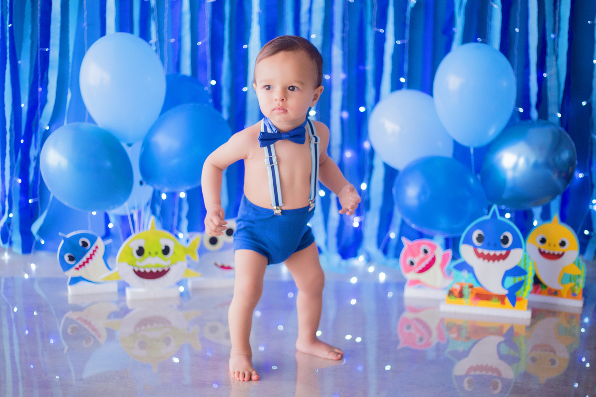 acompanhamento mensal de bebe caxias do sul figurino cenario tematico  personagem foto infantil serra gaucha fotografia familia mundo azul rosa ensaio fotografico crianca newborn baby menino menina smash the cake esmague o bolo banheira urso circo