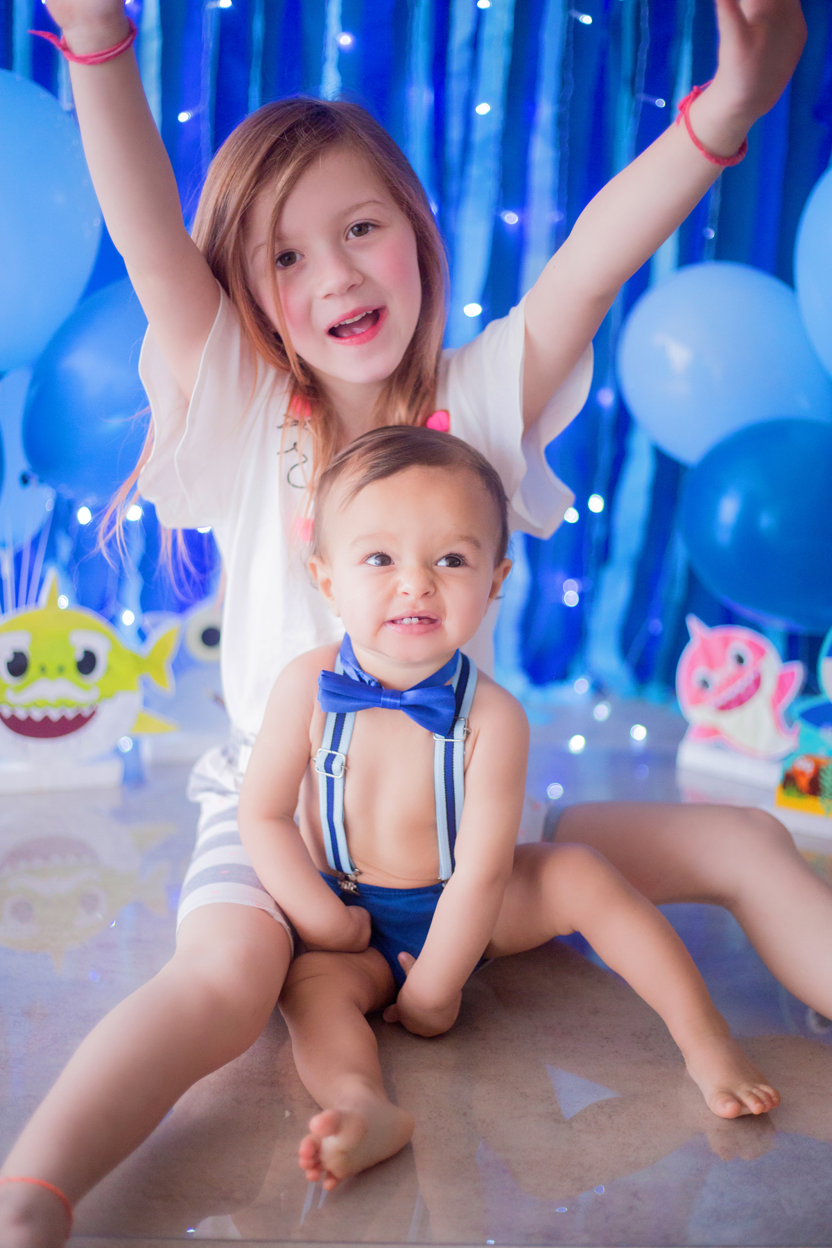 acompanhamento mensal de bebe caxias do sul figurino cenario tematico  personagem foto infantil serra gaucha fotografia familia mundo azul rosa ensaio fotografico crianca newborn baby menino menina smash the cake esmague o bolo banheira urso circo