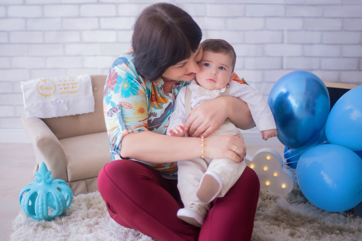 acompanhamento mensal de bebe caxias do sul figurino cenario tematico  personagem foto infantil serra gaucha fotografia familia mundo azul rosa ensaio fotografico crianca newborn baby menino menina smash the cake esmague o bolo banheira urso circo