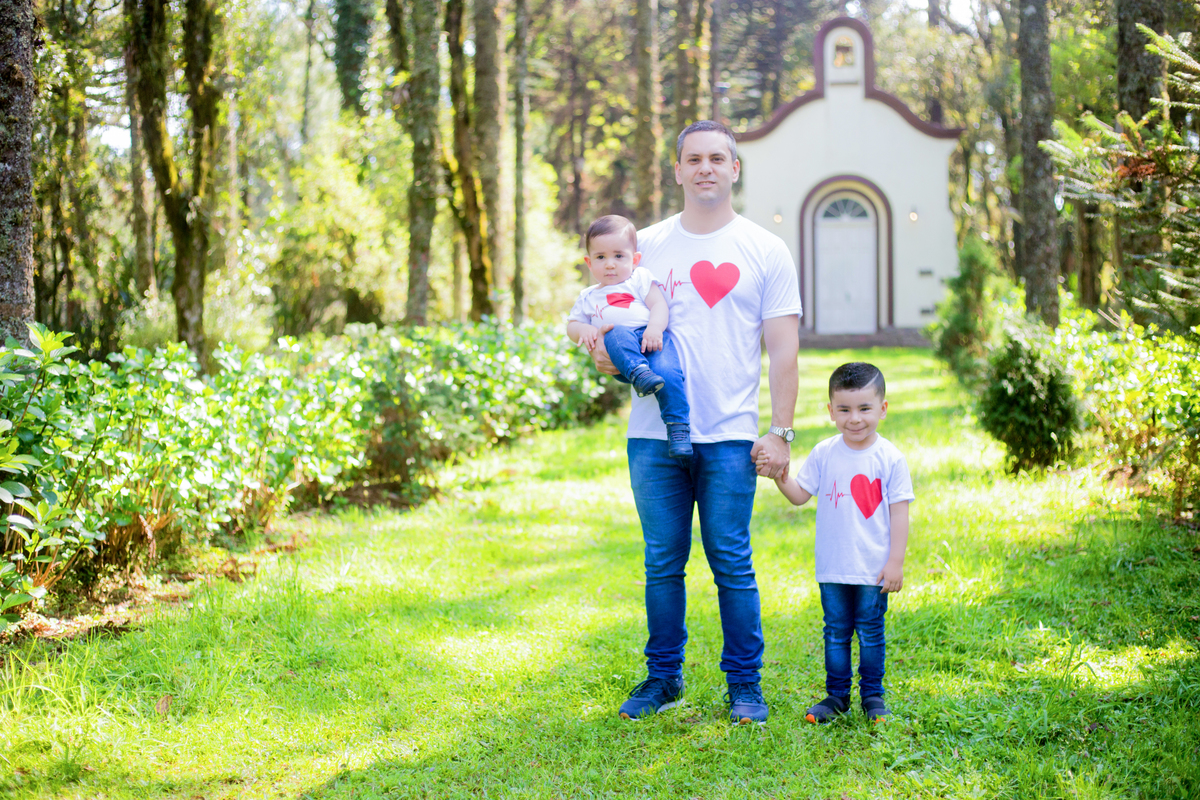 acompanhamento mensal de bebe caxias do sul figurino cenario tematico  personagem foto infantil serra gaucha fotografia familia mundo azul rosa ensaio fotografico crianca newborn baby menino menina smash the cake esmague o bolo banheira urso circo