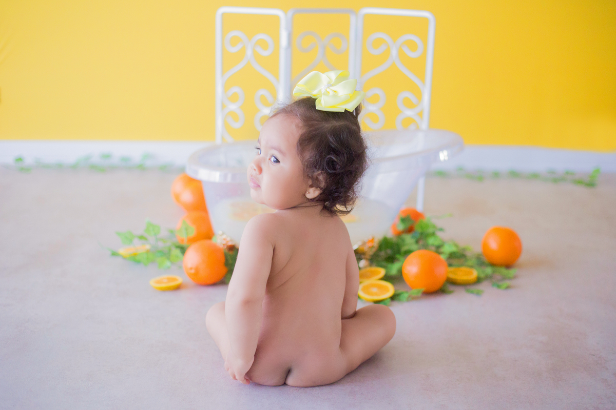 acompanhamento mensal de bebe caxias do sul figurino cenario tematico  personagem foto infantil serra gaucha fotografia familia mundo azul rosa ensaio fotografico crianca newborn baby menino menina smash the cake esmague o bolo banheira urso circo