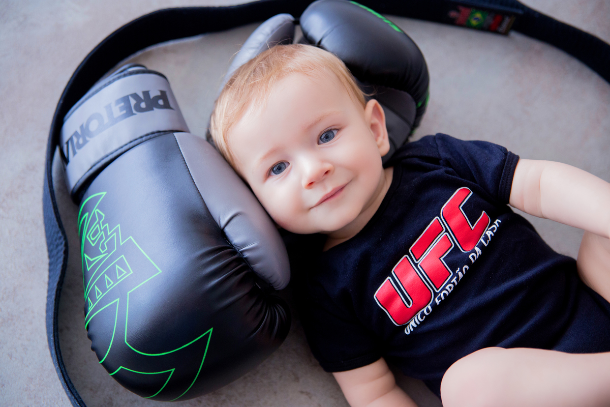 acompanhamento mensal de bebe caxias do sul figurino cenario tematico  personagem foto infantil serra gaucha fotografia familia mundo azul rosa ensaio fotografico crianca newborn baby menino menina smash the cake esmague o bolo banheira urso circo