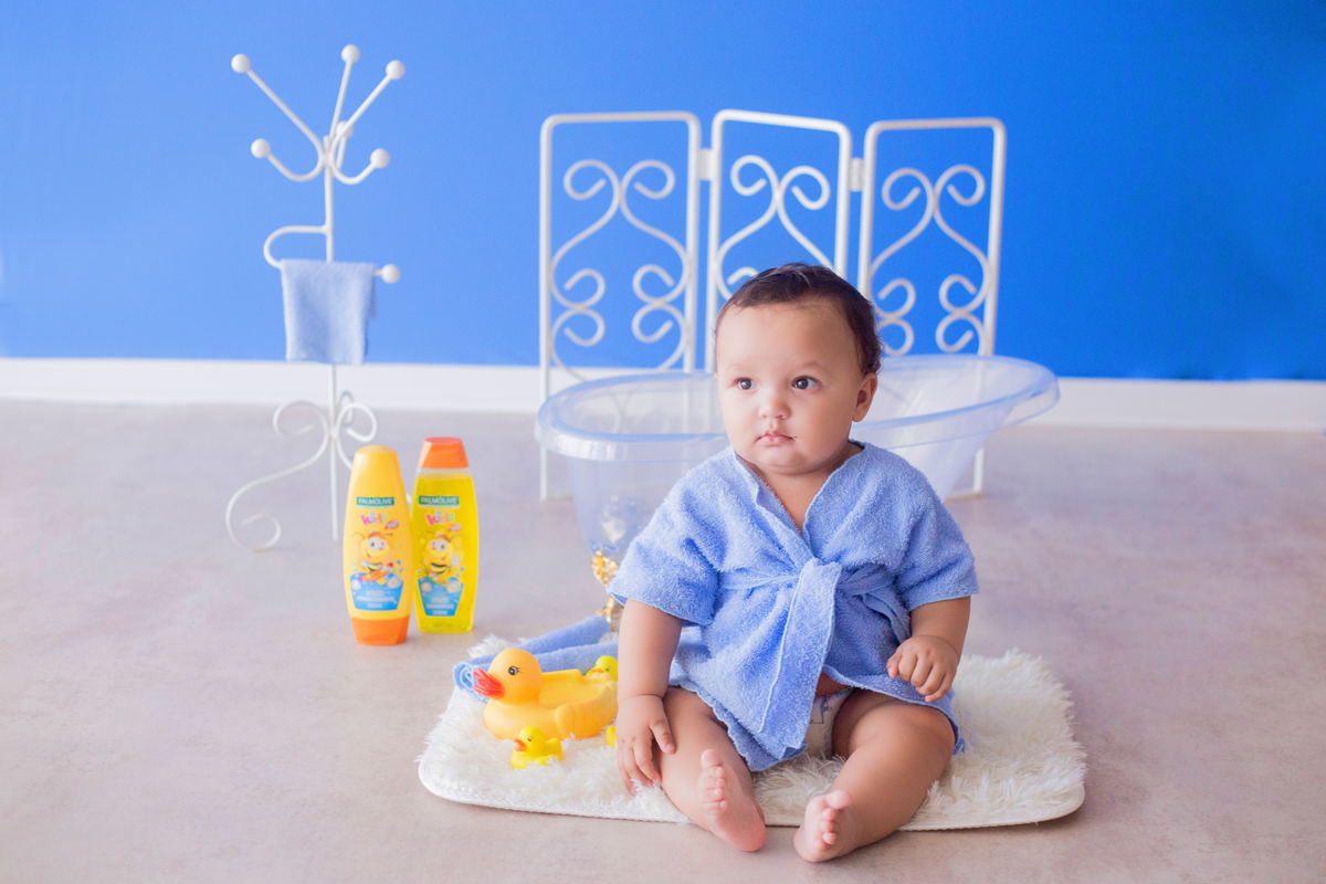 acompanhamento mensal de bebe caxias do sul figurino cenario tematico  personagem foto infantil serra gaucha fotografia familia mundo azul rosa ensaio fotografico crianca newborn baby menino menina smash the cake esmague o bolo banheira urso circo