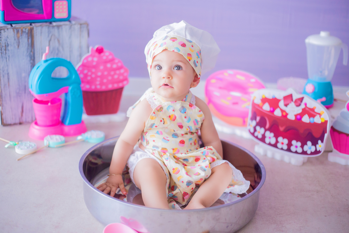 acompanhamento mensal de bebe caxias do sul figurino cenario tematico  personagem foto infantil serra gaucha fotografia familia mundo azul rosa ensaio fotografico crianca newborn baby menino menina smash the cake esmague o bolo banheira urso circo