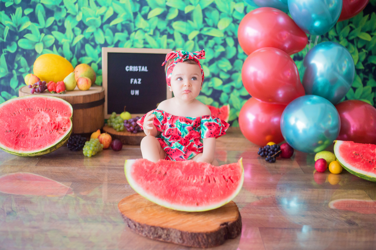 acompanhamento mensal de bebe caxias do sul figurino cenario tematico  personagem foto infantil serra gaucha fotografia familia mundo azul rosa ensaio fotografico crianca newborn baby menino menina smash the cake esmague o bolo banheira urso circo