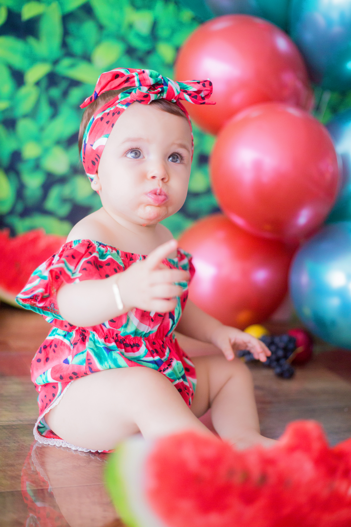 acompanhamento mensal de bebe caxias do sul figurino cenario tematico  personagem foto infantil serra gaucha fotografia familia mundo azul rosa ensaio fotografico crianca newborn baby menino menina smash the cake esmague o bolo banheira urso circo