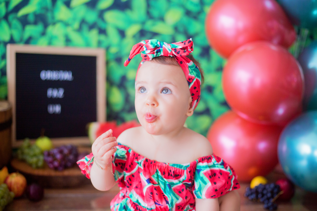 acompanhamento mensal de bebe caxias do sul figurino cenario tematico  personagem foto infantil serra gaucha fotografia familia mundo azul rosa ensaio fotografico crianca newborn baby menino menina smash the cake esmague o bolo banheira urso circo