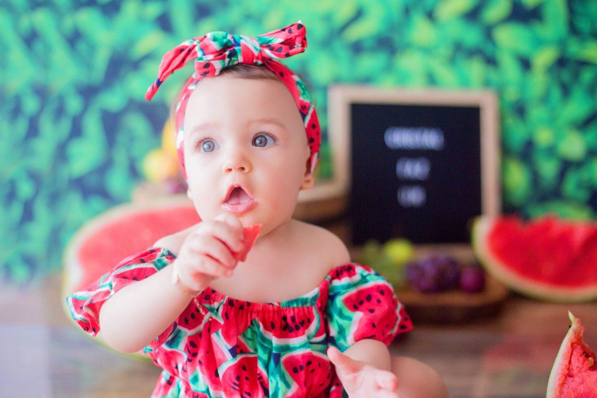 acompanhamento mensal de bebe caxias do sul figurino cenario tematico  personagem foto infantil serra gaucha fotografia familia mundo azul rosa ensaio fotografico crianca newborn baby menino menina smash the cake esmague o bolo banheira urso circo
