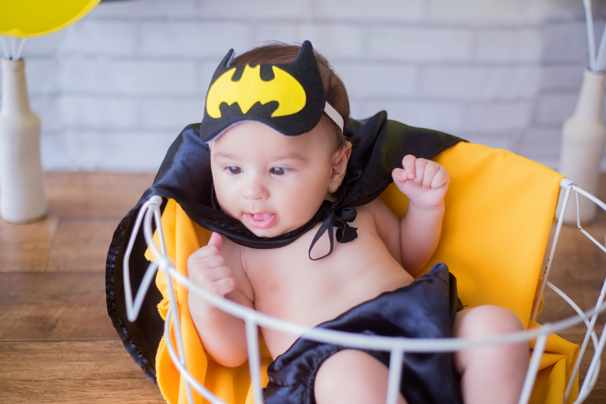 acompanhamento mensal de bebe caxias do sul figurino cenario tematico  personagem foto infantil serra gaucha fotografia familia mundo azul rosa ensaio fotografico crianca newborn baby menino menina smash the cake esmague o bolo banheira urso circo