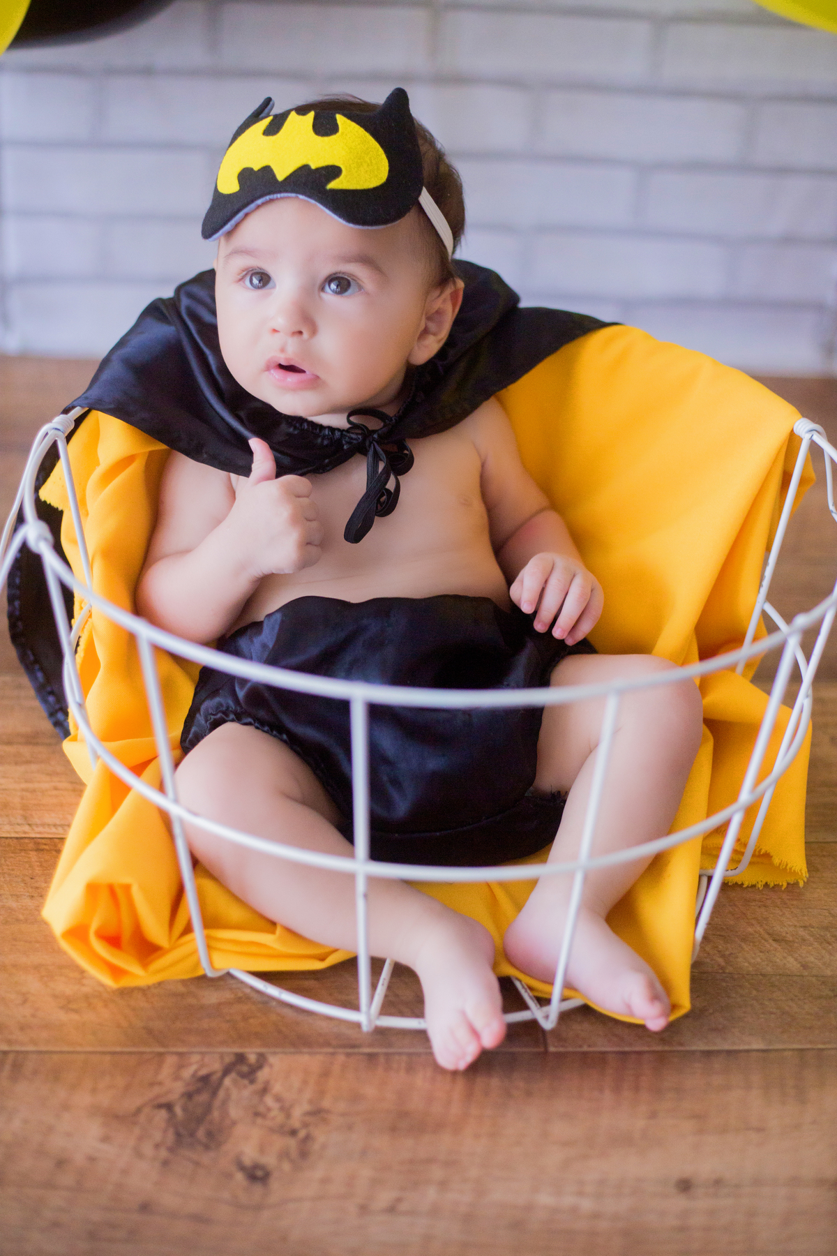 acompanhamento mensal de bebe caxias do sul figurino cenario tematico  personagem foto infantil serra gaucha fotografia familia mundo azul rosa ensaio fotografico crianca newborn baby menino menina smash the cake esmague o bolo banheira urso circo