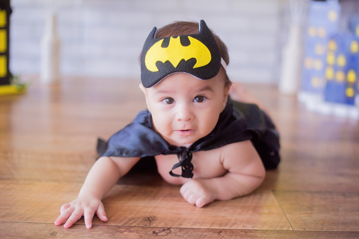 acompanhamento mensal de bebe caxias do sul figurino cenario tematico  personagem foto infantil serra gaucha fotografia familia mundo azul rosa ensaio fotografico crianca newborn baby menino menina smash the cake esmague o bolo banheira urso circo