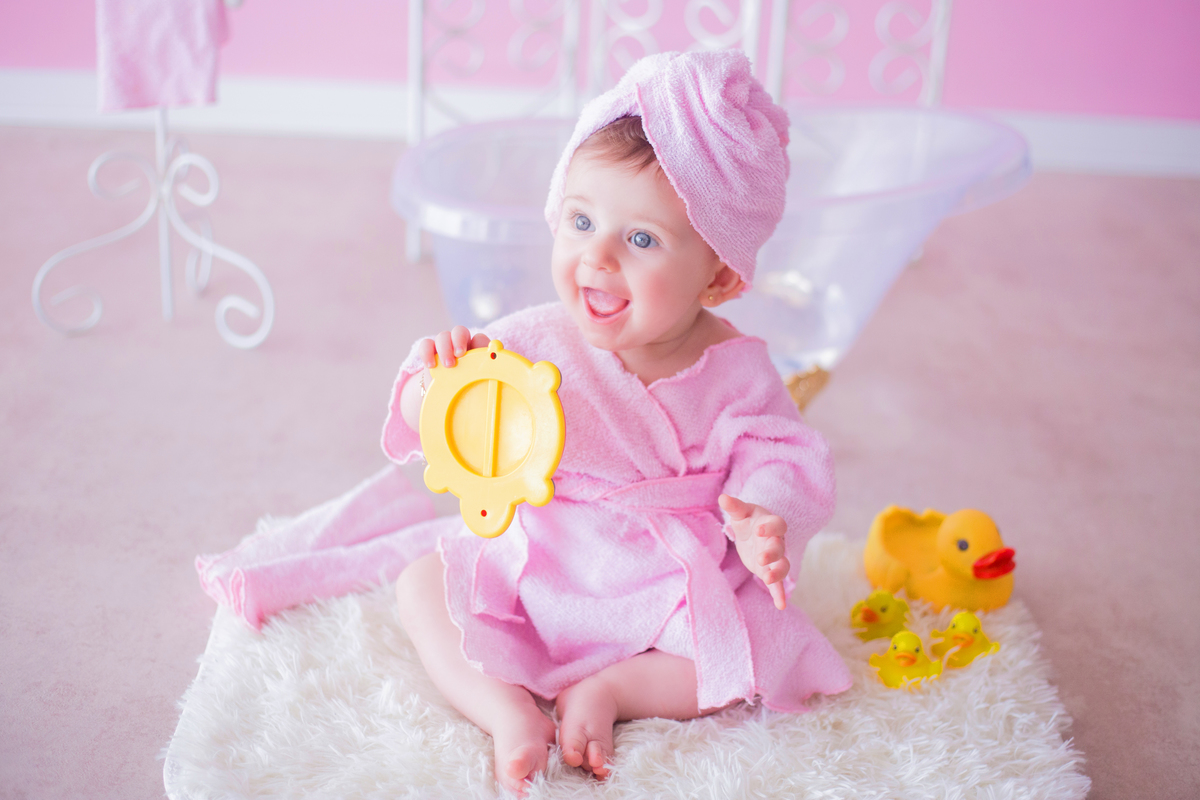 acompanhamento mensal de bebe caxias do sul figurino cenario tematico  personagem foto infantil serra gaucha fotografia familia mundo azul rosa ensaio fotografico crianca newborn baby menino menina smash the cake esmague o bolo banheira urso circo