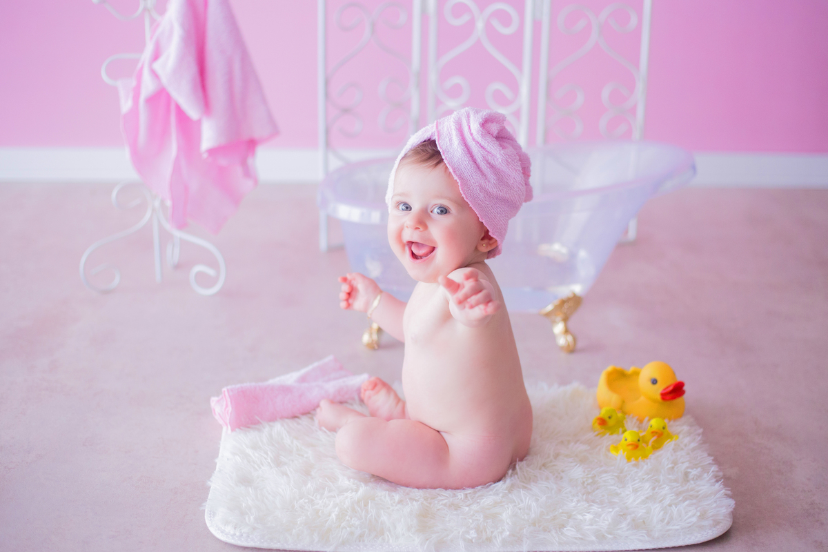 acompanhamento mensal de bebe caxias do sul figurino cenario tematico  personagem foto infantil serra gaucha fotografia familia mundo azul rosa ensaio fotografico crianca newborn baby menino menina smash the cake esmague o bolo banheira urso circo