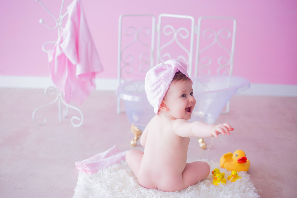 acompanhamento mensal de bebe caxias do sul figurino cenario tematico  personagem foto infantil serra gaucha fotografia familia mundo azul rosa ensaio fotografico crianca newborn baby menino menina smash the cake esmague o bolo banheira urso circo