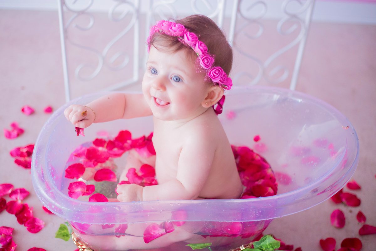 acompanhamento mensal de bebe caxias do sul figurino cenario tematico  personagem foto infantil serra gaucha fotografia familia mundo azul rosa ensaio fotografico crianca newborn baby menino menina smash the cake esmague o bolo banheira urso circo