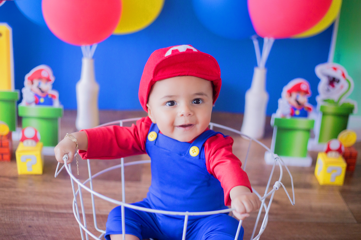 acompanhamento mensal de bebe caxias do sul figurino cenario tematico  personagem foto infantil serra gaucha fotografia familia mundo azul rosa ensaio fotografico crianca newborn baby menino menina smash the cake esmague o bolo banheira urso circo