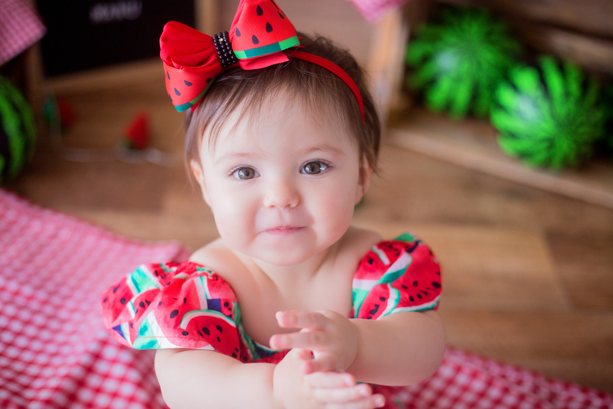 acompanhamento mensal de bebe caxias do sul figurino cenario tematico  personagem foto infantil serra gaucha fotografia familia mundo azul rosa ensaio fotografico crianca newborn baby menino menina smash the cake esmague o bolo banheira urso circo