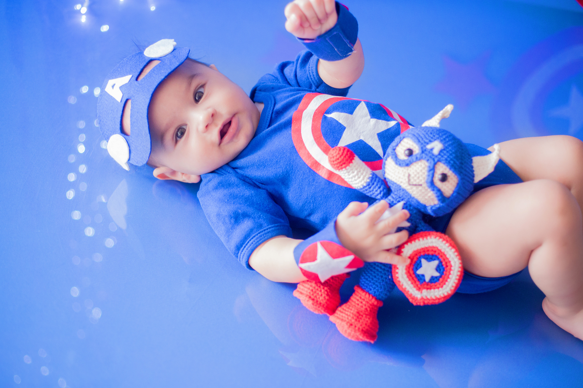 acompanhamento mensal de bebe caxias do sul figurino cenario tematico  personagem foto infantil serra gaucha fotografia familia mundo azul rosa ensaio fotografico crianca newborn baby menino menina smash the cake esmague o bolo banheira urso circo