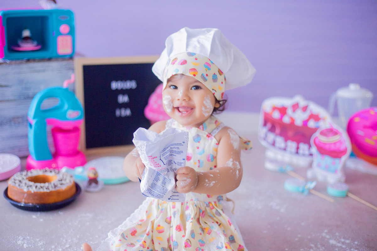 acompanhamento mensal de bebe caxias do sul figurino cenario tematico  personagem foto infantil serra gaucha fotografia familia mundo azul rosa ensaio fotografico crianca newborn baby menino menina smash the cake esmague o bolo banheira urso circo