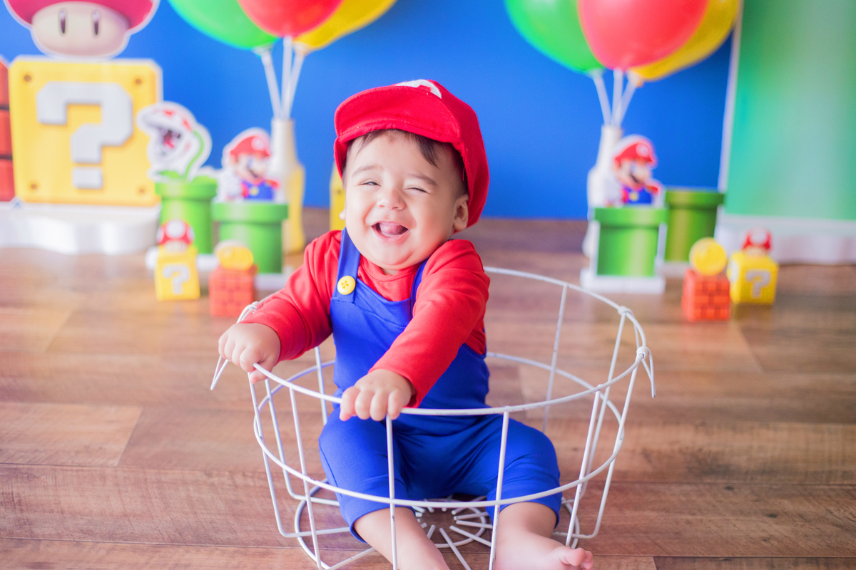 acompanhamento mensal de bebe caxias do sul figurino cenario tematico  personagem foto infantil serra gaucha fotografia familia mundo azul rosa ensaio fotografico crianca newborn baby menino menina smash the cake esmague o bolo banheira urso circo
