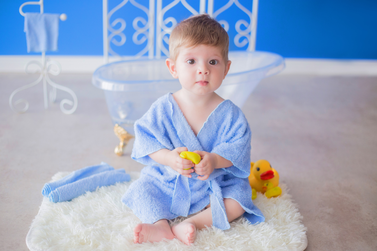 acompanhamento mensal de bebe caxias do sul figurino cenario tematico  personagem foto infantil serra gaucha fotografia familia mundo azul rosa ensaio fotografico crianca newborn baby menino menina smash the cake esmague o bolo banheira urso circo