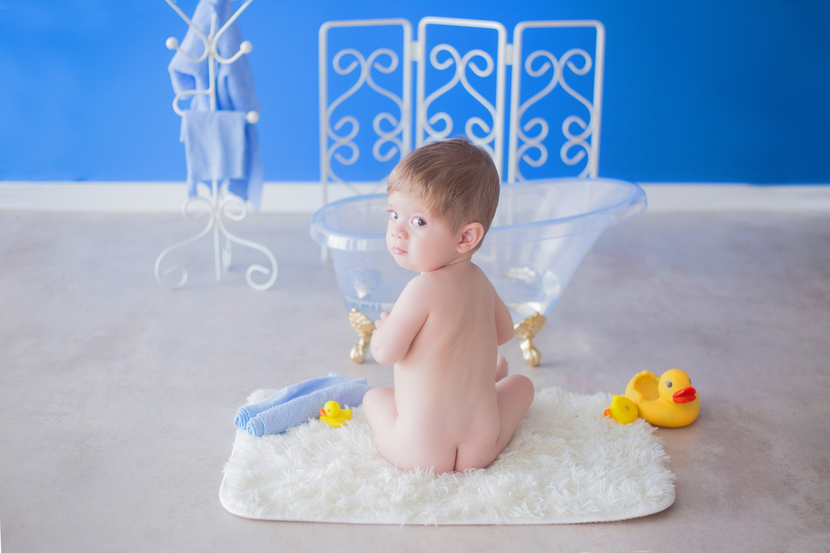 acompanhamento mensal de bebe caxias do sul figurino cenario tematico  personagem foto infantil serra gaucha fotografia familia mundo azul rosa ensaio fotografico crianca newborn baby menino menina smash the cake esmague o bolo banheira urso circo