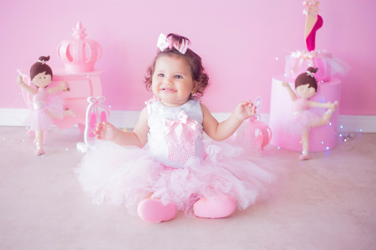 acompanhamento mensal de bebe caxias do sul figurino cenario tematico  personagem foto infantil serra gaucha fotografia familia mundo azul rosa ensaio fotografico crianca newborn baby menino menina smash the cake esmague o bolo banheira urso circo