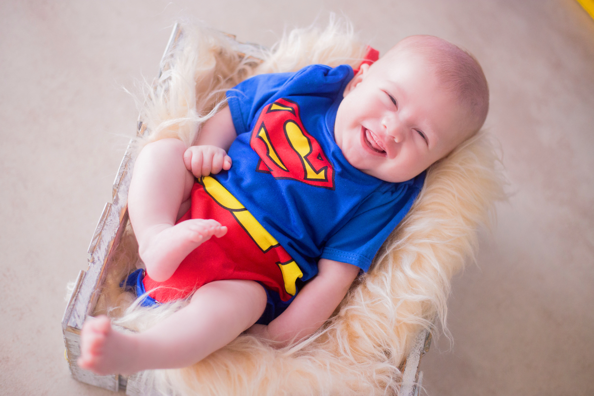 acompanhamento mensal de bebe caxias do sul figurino cenario tematico  personagem foto infantil serra gaucha fotografia familia mundo azul rosa ensaio fotografico crianca newborn baby menino menina smash the cake esmague o bolo banheira urso circo