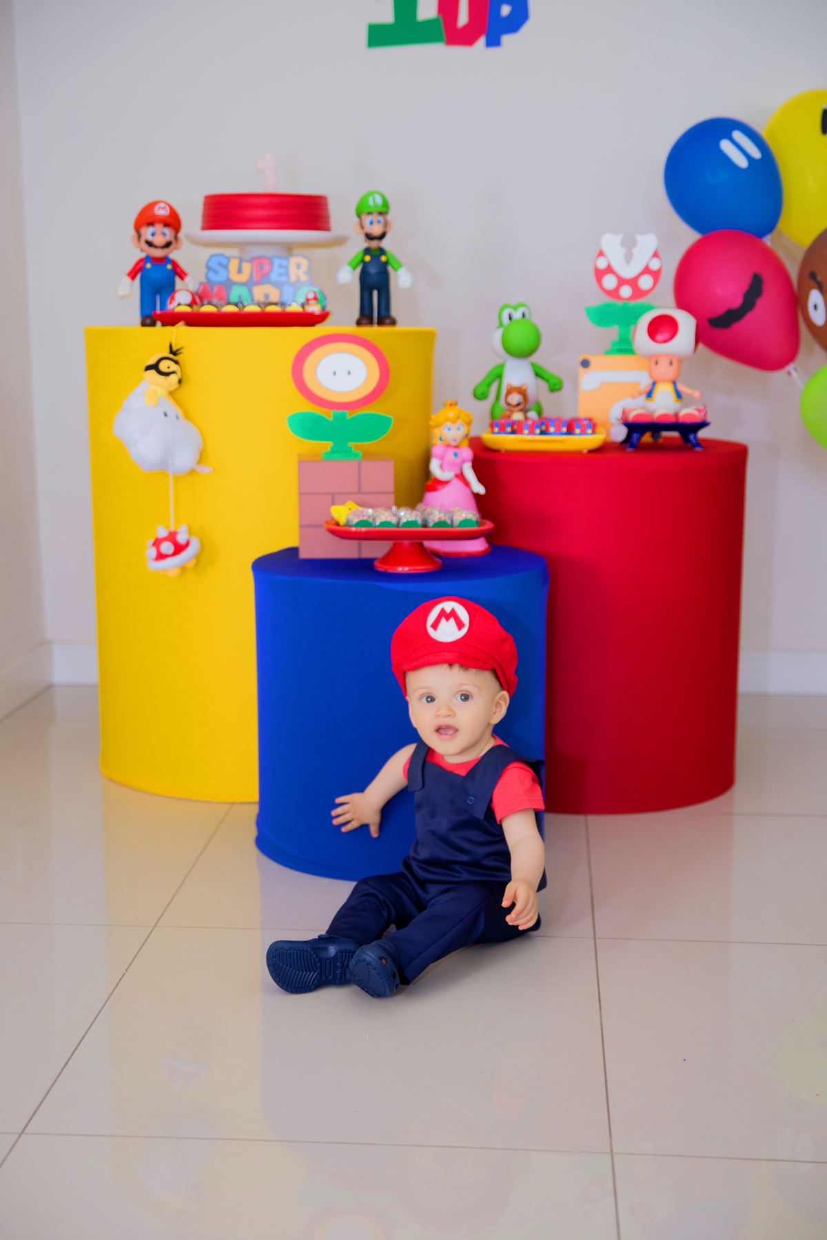 acompanhamento mensal de bebe caxias do sul figurino cenario tematico  personagem foto infantil serra gaucha fotografia familia mundo azul rosa ensaio fotografico crianca newborn baby menino menina smash the cake esmague o bolo banheira urso circo