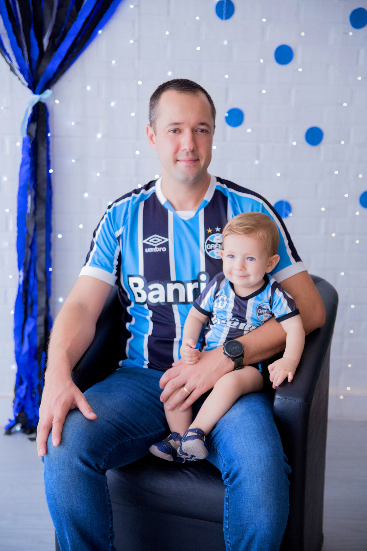 acompanhamento mensal de bebe caxias do sul figurino cenario tematico  personagem foto infantil serra gaucha fotografia familia mundo azul rosa ensaio fotografico crianca newborn baby menino menina smash the cake esmague o bolo banheira urso circo