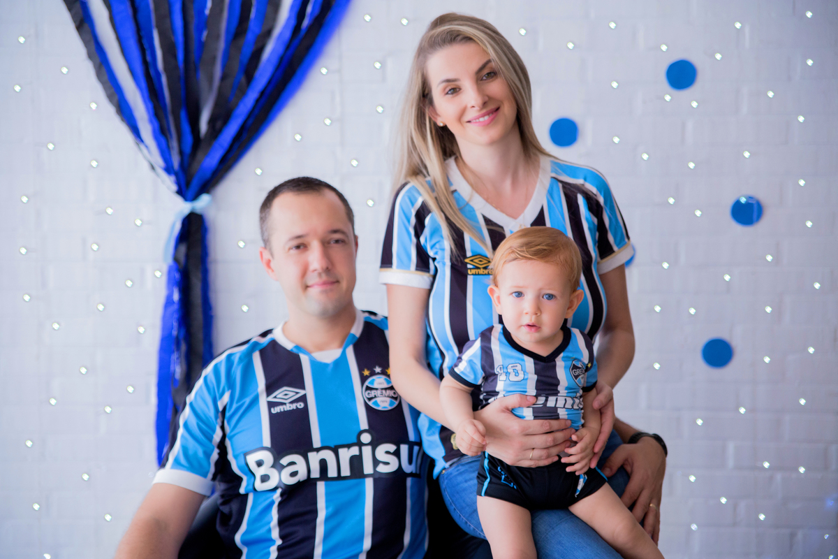 acompanhamento mensal de bebe caxias do sul figurino cenario tematico  personagem foto infantil serra gaucha fotografia familia mundo azul rosa ensaio fotografico crianca newborn baby menino menina smash the cake esmague o bolo banheira urso circo